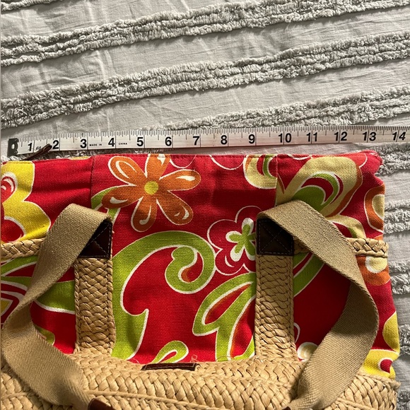 Carpisa floral printed handbag - Picture 12 of 12